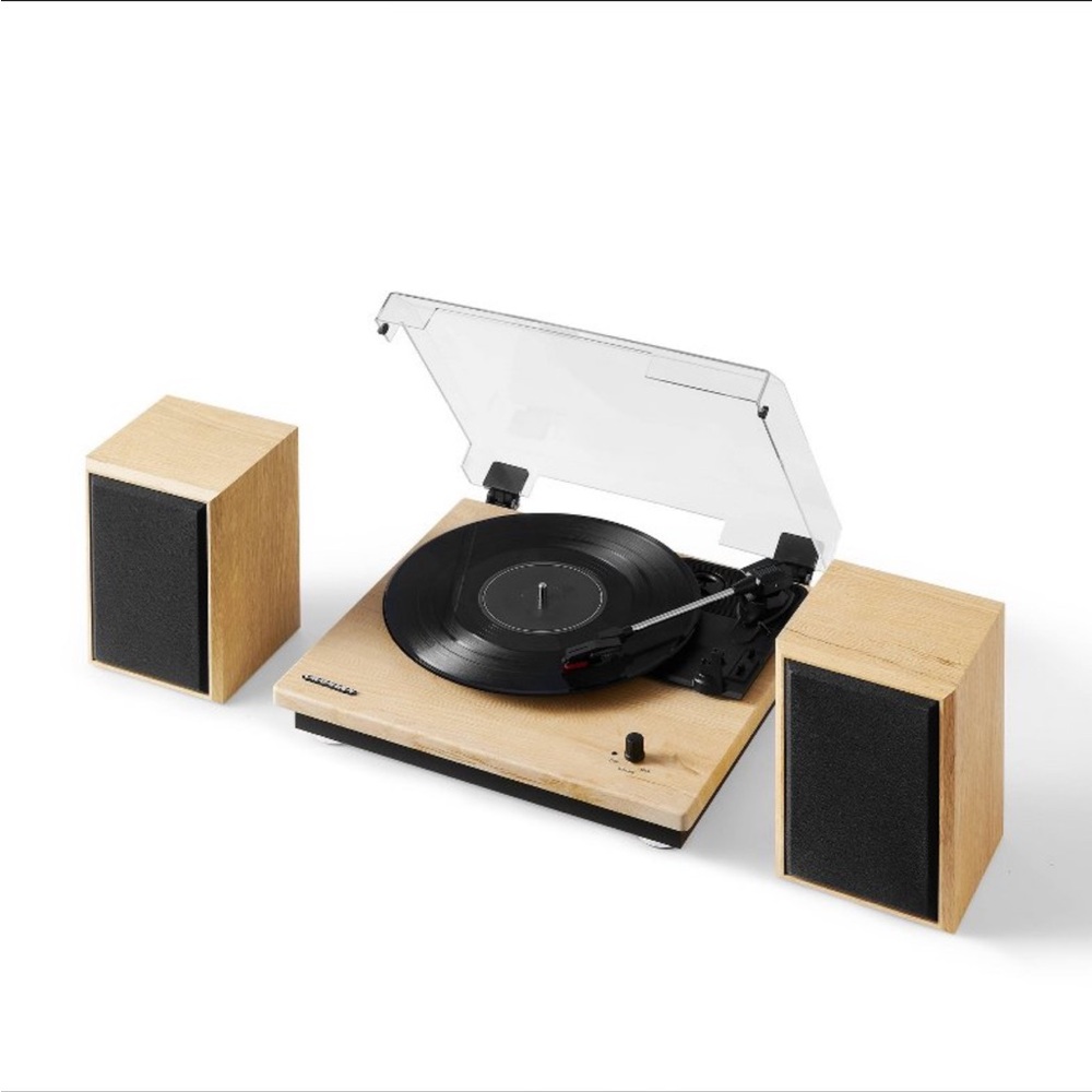 Wooden Turntable with Speakers